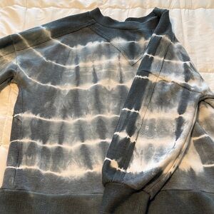 Tie-Dye Crewneck Sweatshirt - Gray/White